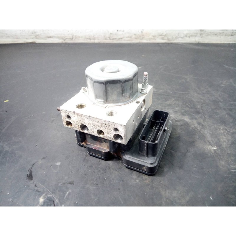 Recambio de abs para dacia sandero stepway referencia OEM IAM 476608644R 269633 P3-B8-28-1