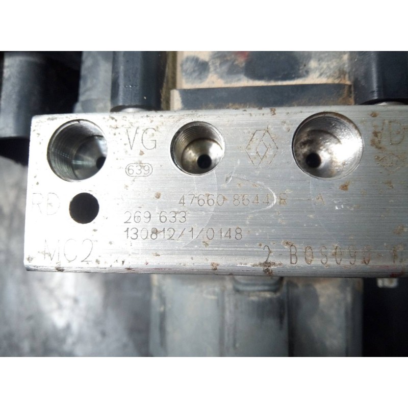 Recambio de abs para dacia sandero stepway referencia OEM IAM 476608644R 269633 P3-B8-28-1