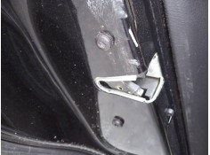 CERRADURA PUERTA TRASERA IZQUIERDA 