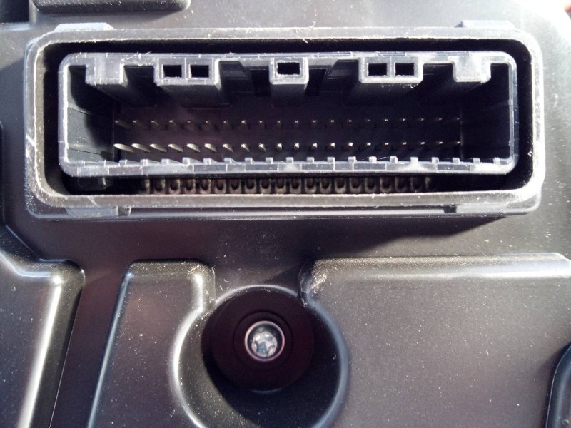 Recambio de cuadro instrumentos para toyota c-hr hybrid dynamic plus referencia OEM IAM 83800F4240 A2C38980602 E3-B2-13-1