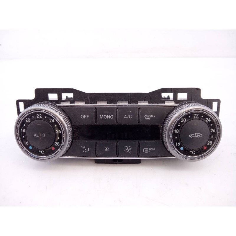 Recambio de mando climatizador para mercedes-benz clase c (w204) berlina c 200 cdi (204.007) referencia OEM IAM 2048305790  E3-A