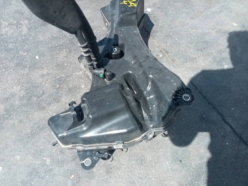 Recambio de adblue para ford puma st-line referencia OEM IAM N1T15J223AC  P1-A5-11