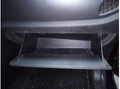 Recambio de guantera para kia sportage drive 4x4 referencia OEM IAM    2