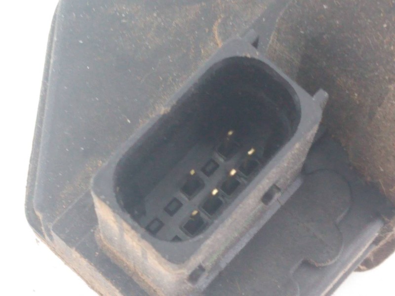 Recambio de cerradura puerta delantera izquierda para opel astra j lim. cosmo referencia OEM IAM 133735  E2-B6-49-1