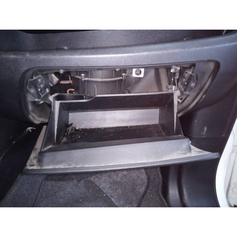 Recambio de guantera para opel combo d cargo l2h1 2,4t referencia OEM IAM   
