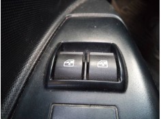 MANDO ELEVALUNAS DELANTERO IZQUIERDO 