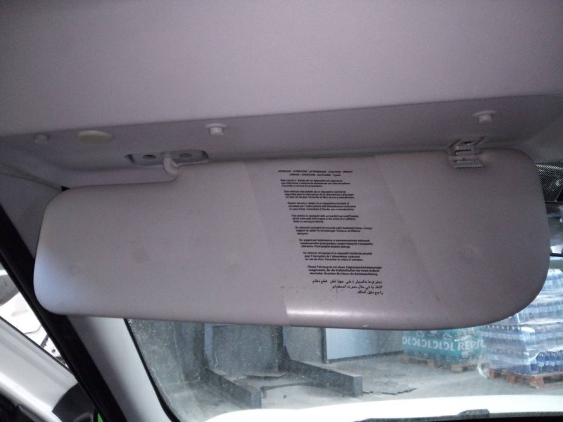 Recambio de parasol izquierdo para opel combo d cargo l2h1 2,4t referencia OEM IAM   