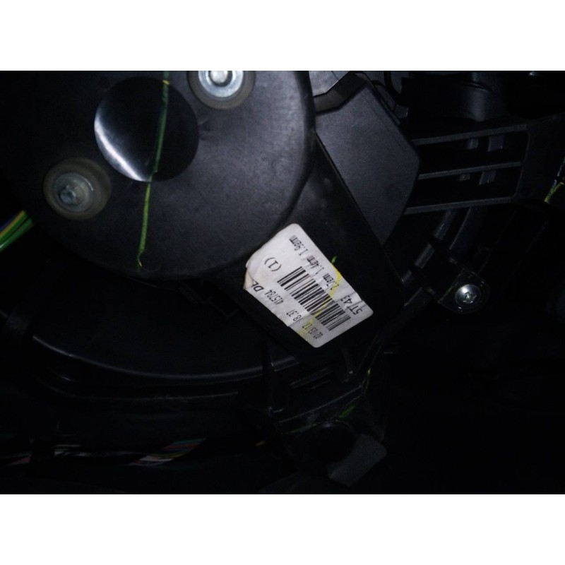 Recambio de ventilador calefaccion para opel combo d cargo l2h1 2,4t referencia OEM IAM 415785  