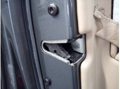 CERRADURA PUERTA DELANTERA IZQUIERDA 