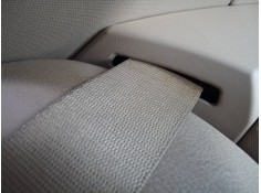 CINTURON SEGURIDAD TRASERO DERECHO 