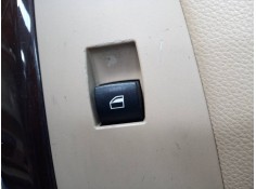 MANDO ELEVALUNAS DELANTERO DERECHO 