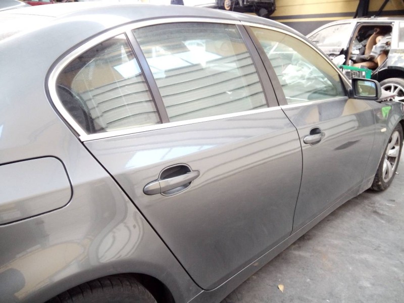 Recambio de puerta trasera derecha para bmw serie 5 berlina (e60) 525i referencia OEM IAM   