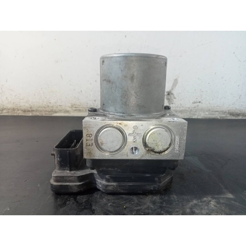 Recambio de abs para hyundai ix35 style 2wd referencia OEM IAM 589202Y350  P3-A8-2-2