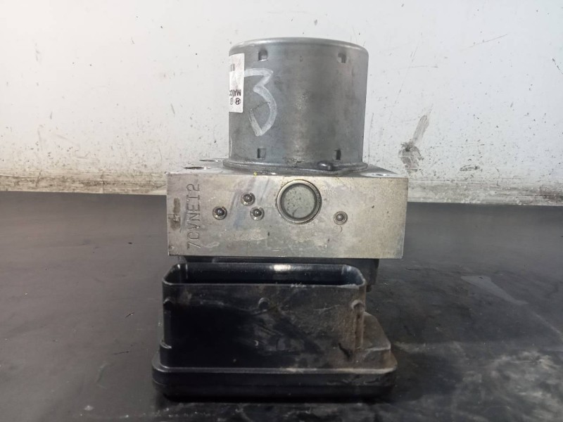 Recambio de abs para hyundai ix35 style 2wd referencia OEM IAM 589202Y350  P3-A8-2-2