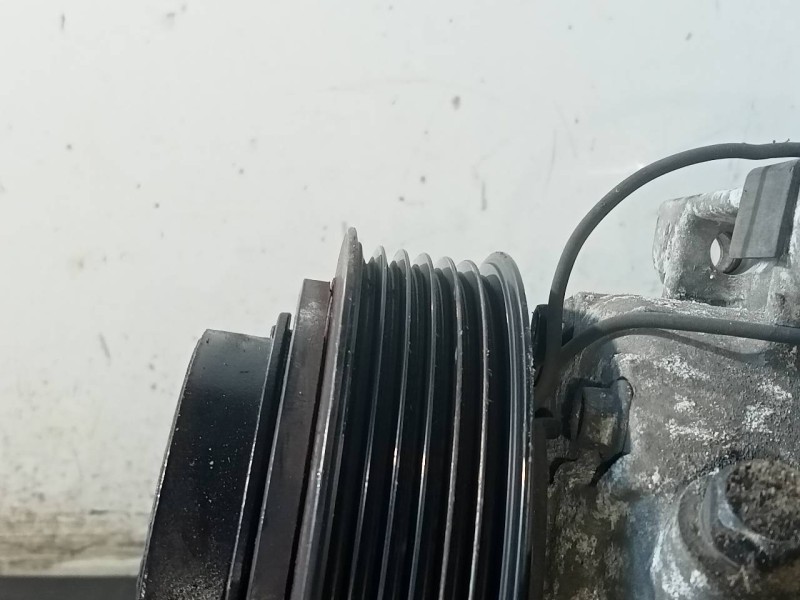 Recambio de compresor aire acondicionado para hyundai ix35 style 2wd referencia OEM IAM F500NE9DB02  P3-B2-2-4