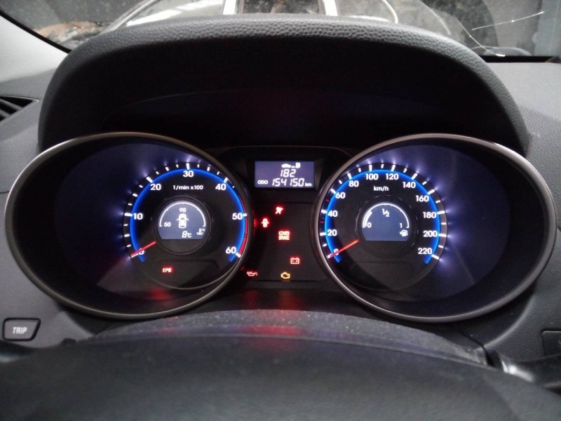 Recambio de cuadro instrumentos para hyundai ix35 style 2wd referencia OEM IAM 940062Y030 11001489501U E3-A3-44-1