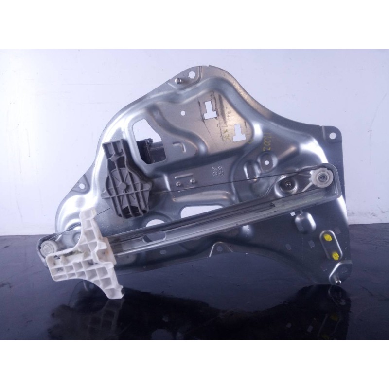Recambio de elevalunas trasero derecho para hyundai ix35 style 2wd referencia OEM IAM 834802Y010 402353B P2-B4-8