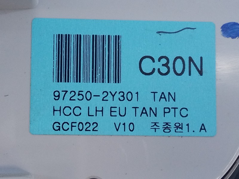 Recambio de mando climatizador para hyundai ix35 style 2wd referencia OEM IAM 972502Y301  E3-A3-48-3
