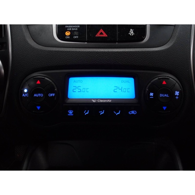Recambio de mando climatizador para hyundai ix35 style 2wd referencia OEM IAM 972502Y301  E3-A3-48-3