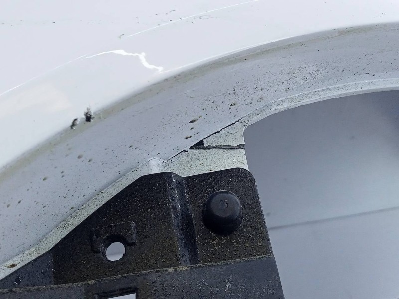 Recambio de paragolpes trasero para hyundai ix35 style 2wd referencia OEM IAM   E6-A3-3