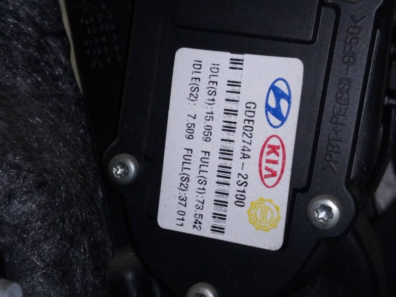 Recambio de pedal acelerador para hyundai ix35 style 2wd referencia OEM IAM GDE0274A2S100  