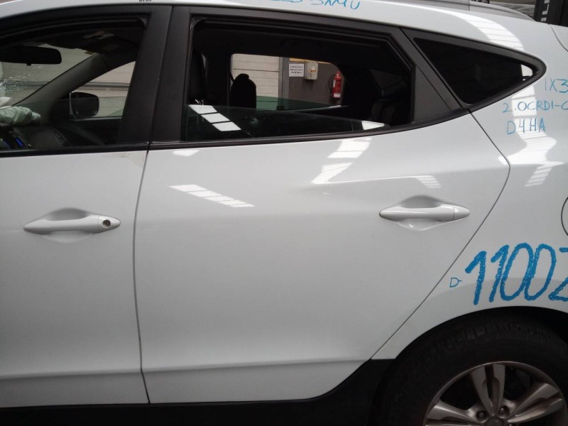 Recambio de puerta trasera izquierda para hyundai ix35 style 2wd referencia OEM IAM   