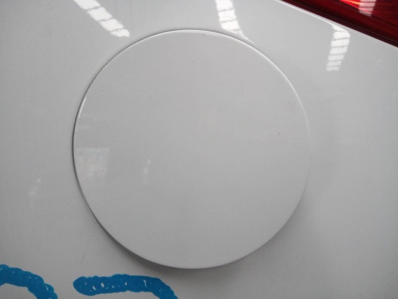 Recambio de tapa exterior combustible para hyundai ix35 style 2wd referencia OEM IAM   