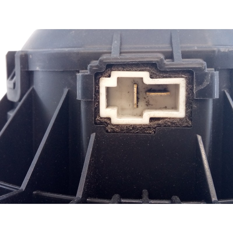 Recambio de ventilador calefaccion para hyundai ix35 style 2wd referencia OEM IAM 110322 F00S3B2441 E2-B5-29-2