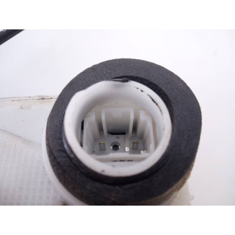 Recambio de cerradura puerta delantera derecha para subaru xv exclusive referencia OEM IAM   E2-A5-55-1