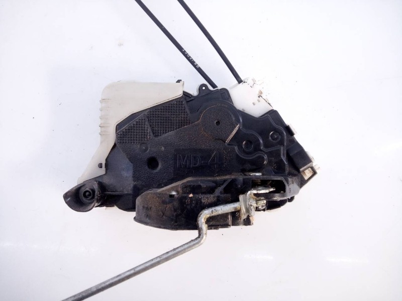 Recambio de cerradura puerta delantera derecha para subaru xv exclusive referencia OEM IAM   E2-A5-55-1