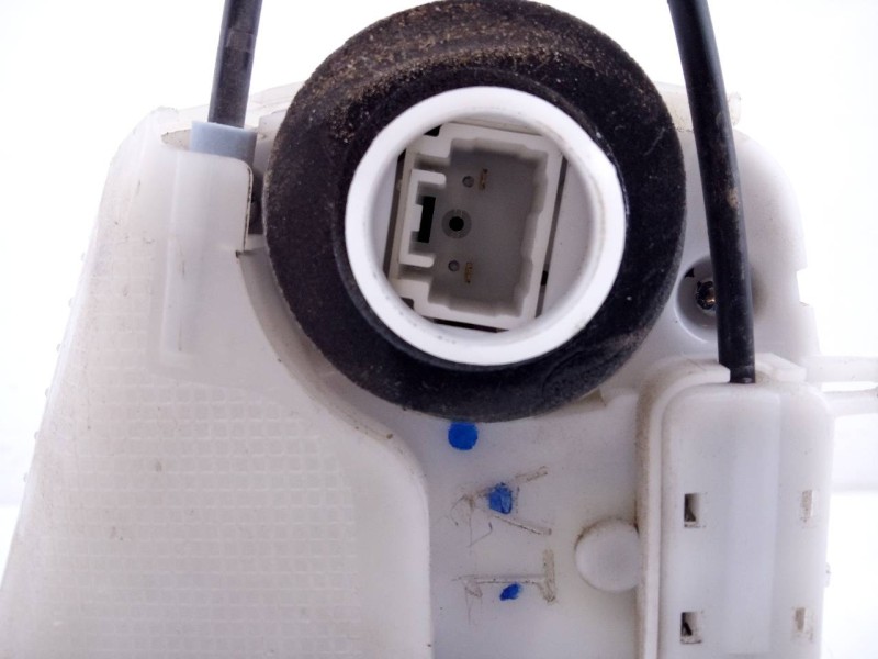 Recambio de cerradura puerta trasera izquierda para subaru xv exclusive referencia OEM IAM   E2-A5-50-1