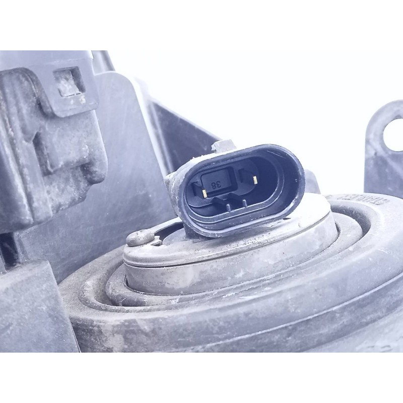 Recambio de faro izquierdo xenon para subaru xv exclusive referencia OEM IAM   E2-A5-54-2