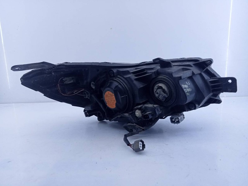Recambio de faro izquierdo xenon para subaru xv exclusive referencia OEM IAM   E2-A5-54-2
