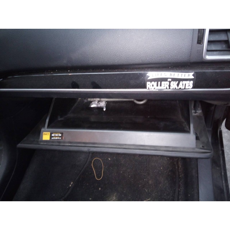 Recambio de guantera para subaru xv exclusive referencia OEM IAM   