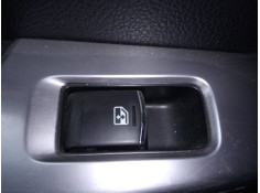 MANDO ELEVALUNAS TRASERO DERECHO 