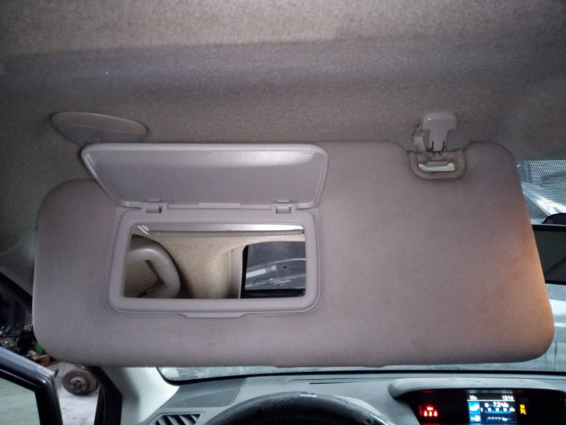 Recambio de parasol izquierdo para subaru xv exclusive referencia OEM IAM   