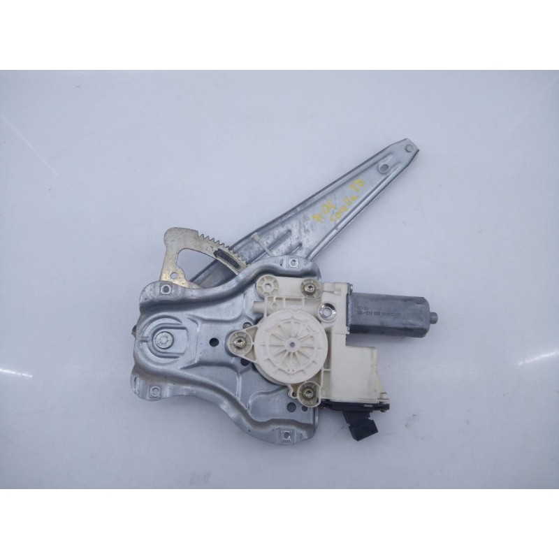 Recambio de elevalunas trasero derecho para toyota corolla (e12) 2.0 d-4d sol berlina referencia OEM IAM 050774108 991558104 E2-