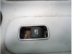 MANDO ELEVALUNAS DELANTERO DERECHO 