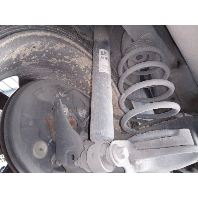 Recambio de amortiguador trasero izquierdo para opel corsa e selective referencia OEM IAM 13432671  
