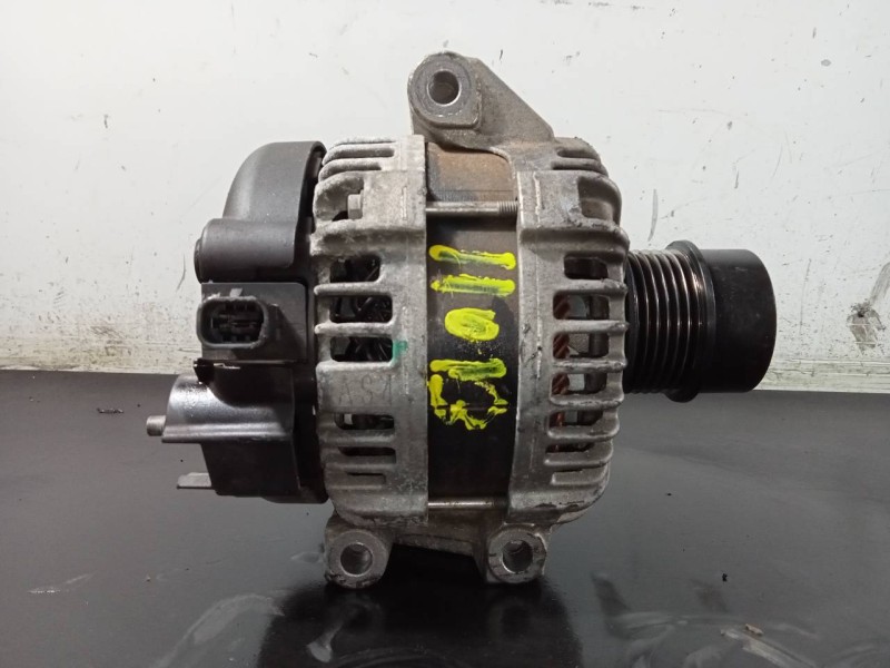 Recambio de alternador para opel corsa e selective ecoflex referencia OEM IAM 39047360  P3-B6-8-2