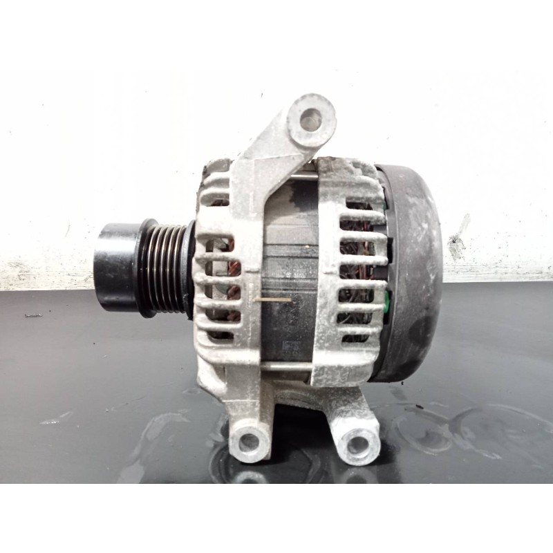 Recambio de alternador para opel corsa e selective ecoflex referencia OEM IAM 39047360  P3-B6-8-2