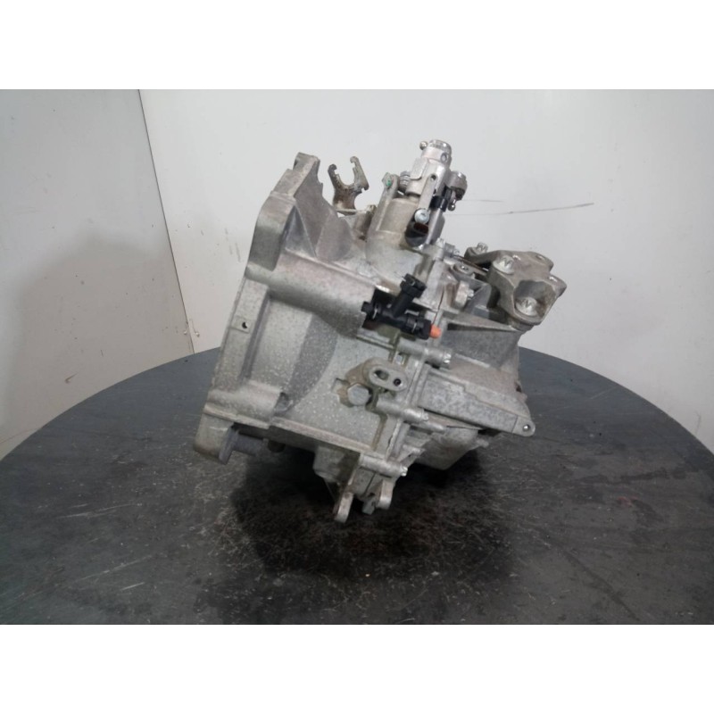 Recambio de caja cambios para opel corsa e selective ecoflex referencia OEM IAM M200LKU 3722KA M1-A3-123