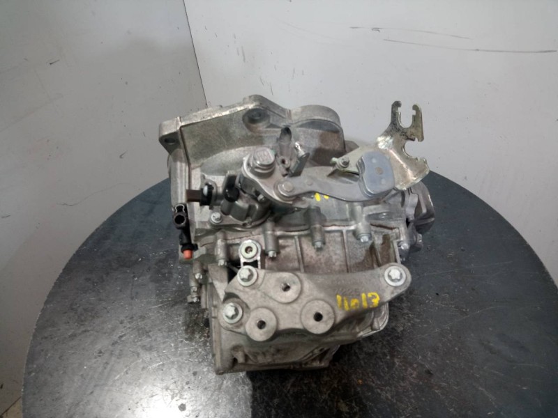 Recambio de caja cambios para opel corsa e selective ecoflex referencia OEM IAM M200LKU 3722KA M1-A3-123