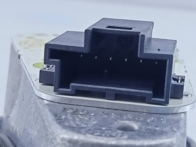 Recambio de centralita faros xenon para renault kadjar zen referencia OEM IAM   E2-A1-39-3