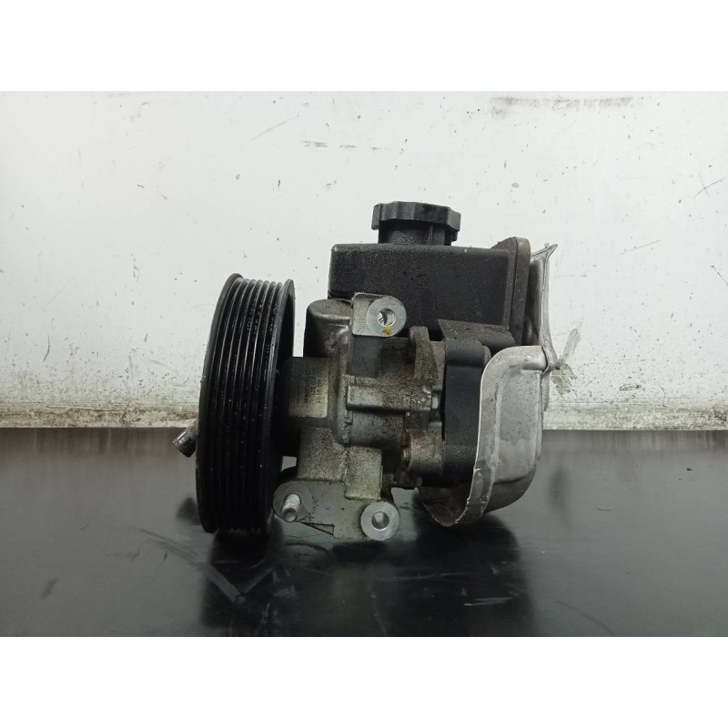 Recambio de bomba direccion para mercedes-benz clase clc (cl203) clc 180 compressor (203.746) referencia OEM IAM   P3-B4-28-2