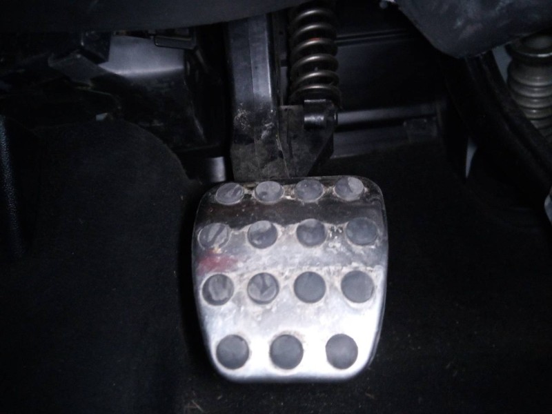 Recambio de pedal embrague para mercedes-benz clase clc (cl203) clc 180 compressor (203.746) referencia OEM IAM   