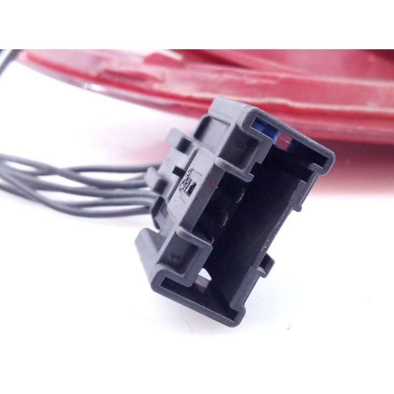 Recambio de piloto trasero derecho para citroën c4 berlina collection referencia OEM IAM 965586398001  E1-A4-38-1