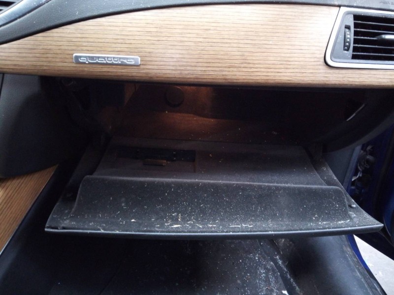 Recambio de guantera para audi a7 sportback (4ga) 3.0 tdi quattro referencia OEM IAM   