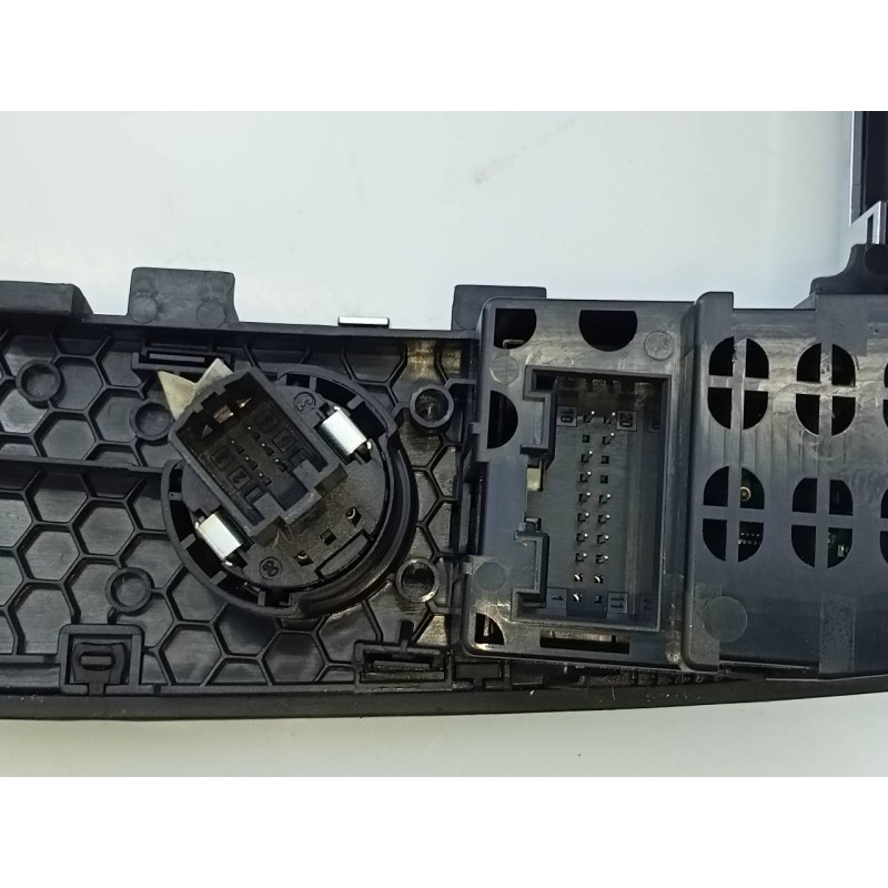 Recambio de sistema navegacion gps para audi a7 sportback (4ga) 3.0 tdi quattro referencia OEM IAM 4G1919601K 4G1919610C E2-A1-4