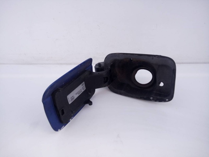 Recambio de tapa exterior combustible para audi a7 sportback (4ga) 3.0 tdi quattro referencia OEM IAM 8K0010508R  E1-B6-51-1